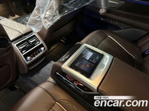 BMW 7-Series 740i M Sport 2020 года из Южной Кореи
