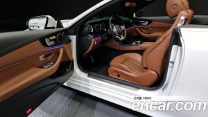 Mercedes-Benz E-Class E220d Cabriolet 2020 года из Южной Кореи