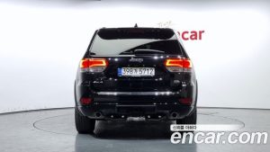Jeep Cherokee 3.6 Overland 2021 года из Южной Кореи