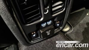 Jeep Cherokee 3.6 Overland 2021 года из Южной Кореи
