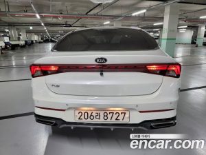 Kia K5 2.0 2021 года из Южной Кореи