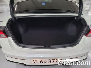 Kia K5 2.0 2021 года из Южной Кореи