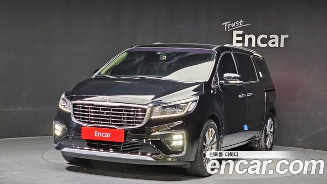 Kia Carnival 7-Seater Limousine 2019 года из Кореи