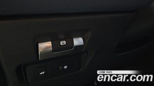 Land Rover Range Rover Evoque D180 SE 2020 года из Южной Кореи