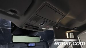 Land Rover Range Rover Evoque D180 SE 2020 года из Южной Кореи
