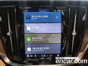 Volvo V60 B5 ULTIMATE AWD 2023 года из Южной Кореи