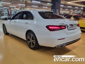 Mercedes-Benz E-Class E250 Avantgarde 2021 года из Южной Кореи