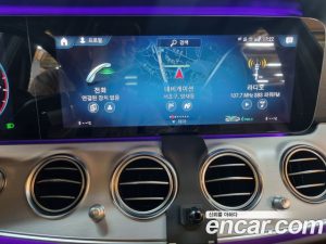 Mercedes-Benz E-Class E250 Avantgarde 2021 года из Южной Кореи