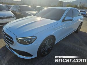 Mercedes-Benz E-Class E250 Avantgarde 2021 года из Южной Кореи