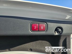 Mercedes-Benz E-Class E250 Avantgarde 2021 года из Южной Кореи