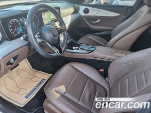 Mercedes-Benz E-Class E250 Avantgarde 2021 года из Южной Кореи