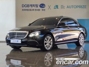 Mercedes-Benz E-Class E220d 4MATIC Exclusive 2020 года из Южной Кореи