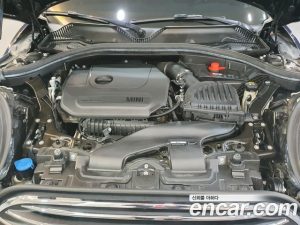 Mini Clubman Savile Row Edition 2020 года из Южной Кореи