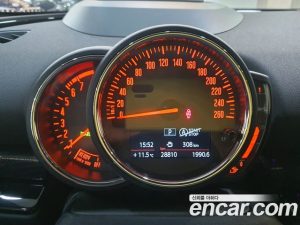 Mini Clubman Savile Row Edition 2020 года из Южной Кореи