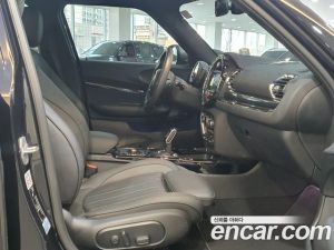 Mini Clubman Savile Row Edition 2020 года из Южной Кореи