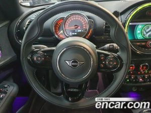Mini Clubman Savile Row Edition 2020 года из Южной Кореи