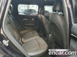 Mini Clubman Savile Row Edition 2020 года из Южной Кореи