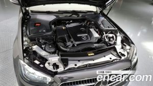 Mercedes-Benz E-Class E250 Avantgarde 2021 года из Южной Кореи