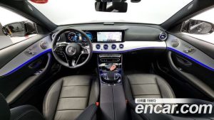 Mercedes-Benz E-Class E250 Avantgarde 2021 года из Южной Кореи