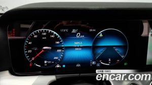 Mercedes-Benz E-Class E250 Avantgarde 2021 года из Южной Кореи