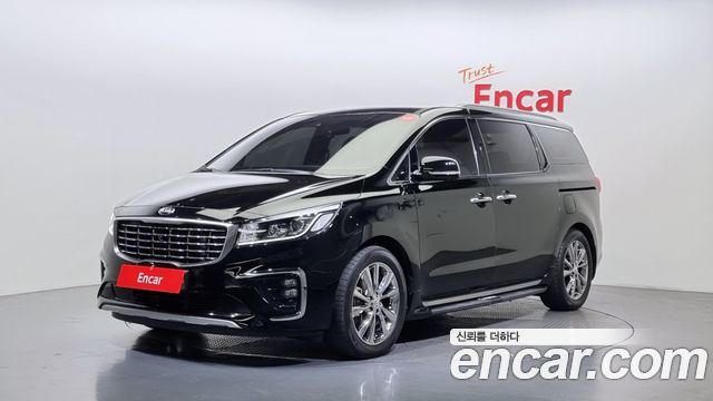 Kia Carnival 9-Seater Noblesse Special 2020 года из Кореи