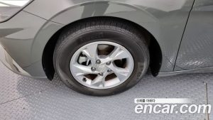 Hyundai AVANTE 1.6 2021 года из Южной Кореи