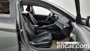 Hyundai AVANTE 1.6 2021 года из Южной Кореи