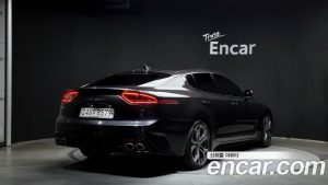 Kia Stinger 2.0 Turbo 2WD 2020 года из Южной Кореи
