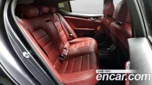 Kia Stinger 2.0 Turbo 2WD 2020 года из Южной Кореи