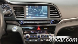 Hyundai AVANTE 1.6 2020 года из Южной Кореи