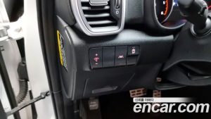 Kia Sportage Дизель 2.0 2WD 2020 года из Южной Кореи