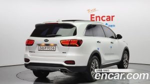 Kia Sorento Дизель 2.0 2WD 2020 года из Южной Кореи