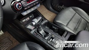 Kia Sorento Дизель 2.0 2WD 2020 года из Южной Кореи