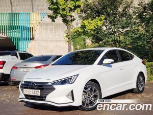 Hyundai AVANTE 1.6 2020 года из Южной Кореи