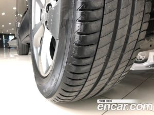 Jeep Cherokee 2.4 Limited AWD 2021 года из Южной Кореи