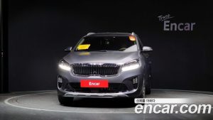 Kia Sorento Дизель 2.2 2WD 2020 года из Южной Кореи