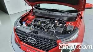 Hyundai Venue 1.6 Flux 2020 года из Южной Кореи