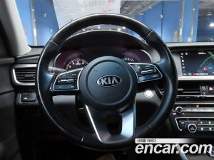 Kia K5 2.0 2020 года из Южной Кореи
