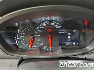 ChevroletGMDaewoo Trax 1.4 LS 2021 года из Южной Кореи