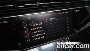 Audi SQ8 4.0 TDI 4WD 2020 года из Южной Кореи