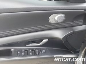 Hyundai AVANTE 1.6 2021 года из Южной Кореи