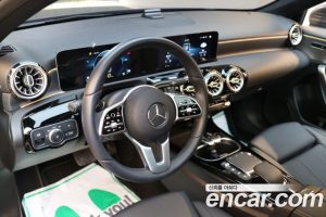 Mercedes-Benz A-Class A220 SEDAN 2020 года из Южной Кореи