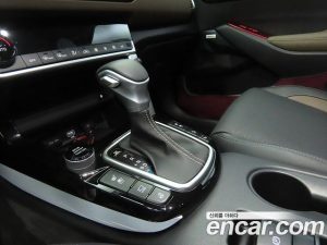 Kia Seltos Бензин 1.6 Turbo 2WD 2022 года из Южной Кореи