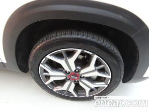 Kia Seltos Бензин 1.6 Turbo 2WD 2022 года из Южной Кореи