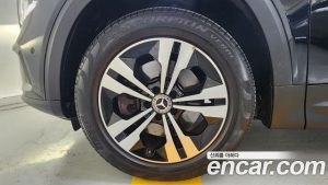 Mercedes-Benz GLB-Class GLB220 2021 года из Южной Кореи