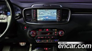 Kia Sorento Дизель 2.0 2WD 2020 года из Южной Кореи