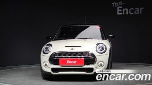 Mini Cooper HIGH 2020 года из Южной Кореи