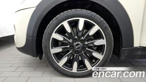 Mini Cooper HIGH 2020 года из Южной Кореи
