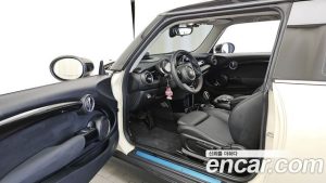 Mini Cooper HIGH 2020 года из Южной Кореи