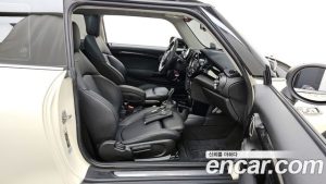 Mini Cooper HIGH 2020 года из Южной Кореи